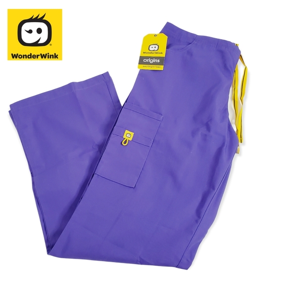 WonderWink Women's Romeo Flare Leg Cargo Scrub Pants - Picture 1 of 10